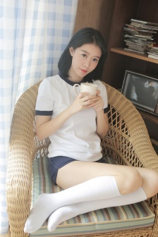 继攵女乱H
